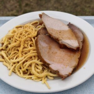 Mittagessen - Braten mit Spaetzle